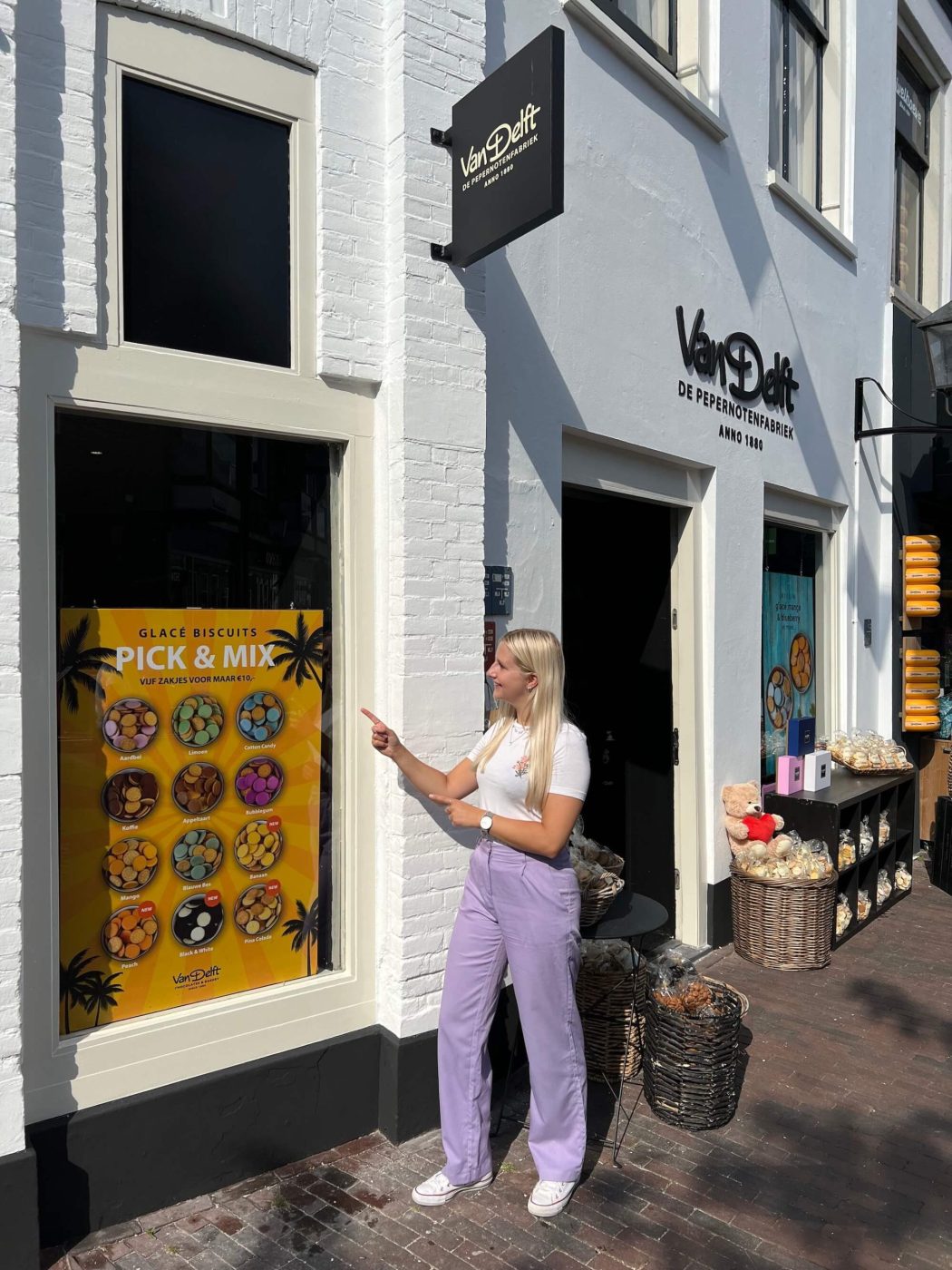 winkelposter van delft chocolates harderwijk design studio knallr