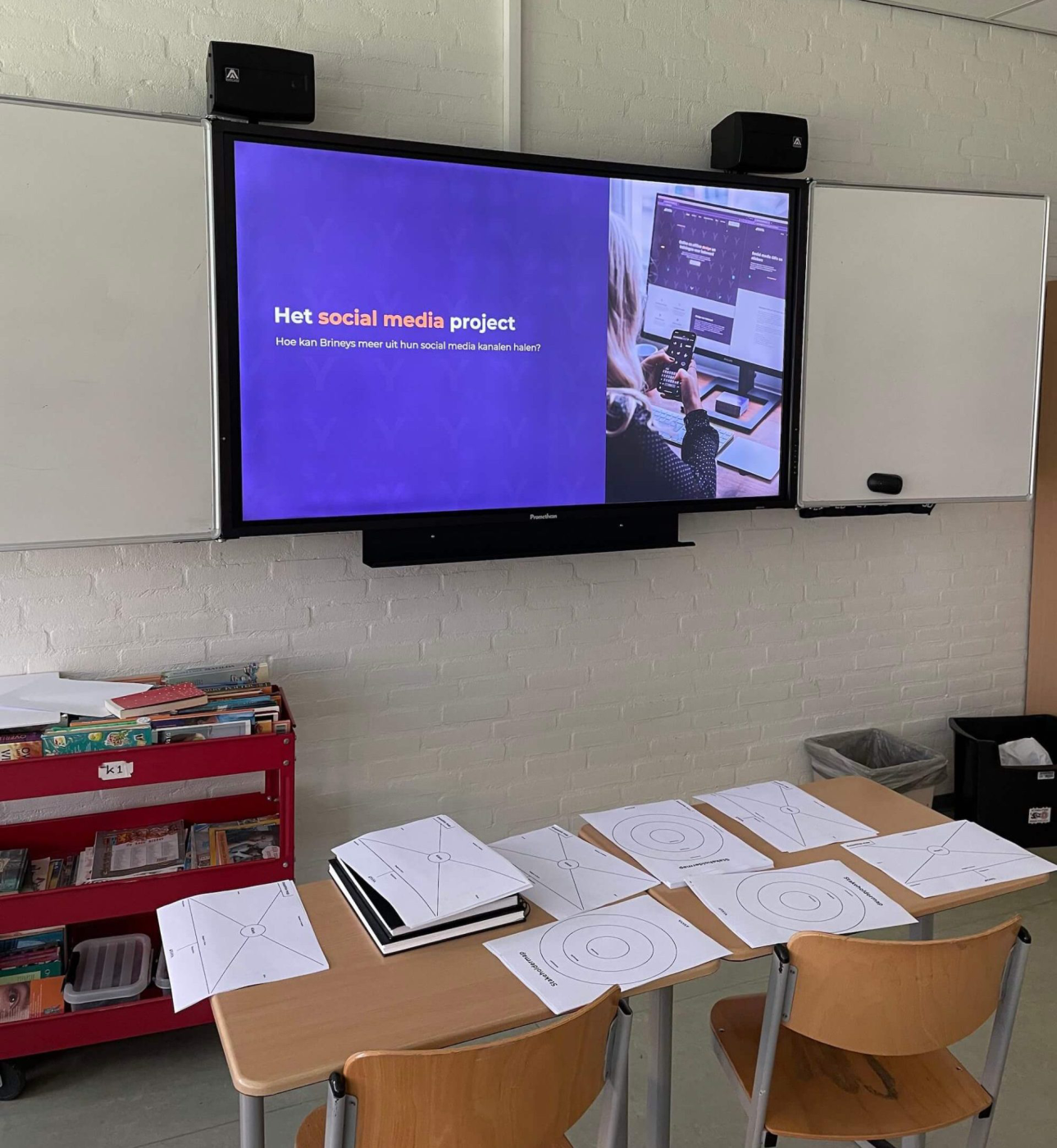 social media gastlessen van design studio knallr op het groevenbeek college