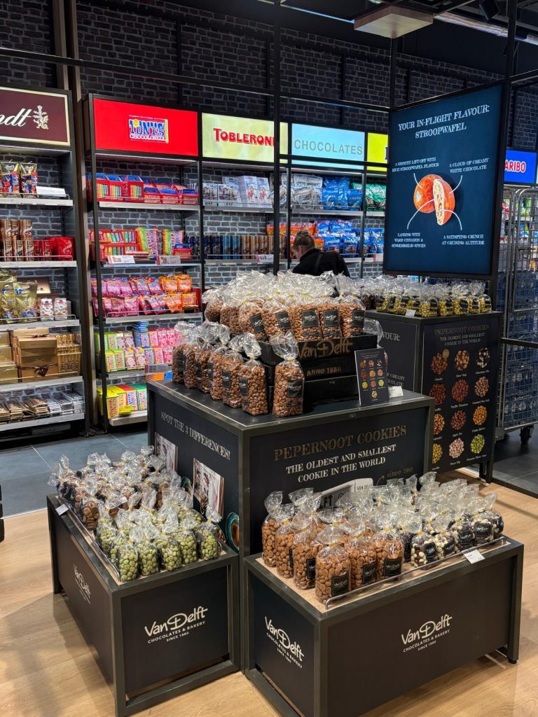 eindhoven airport shop in shop ontworpen