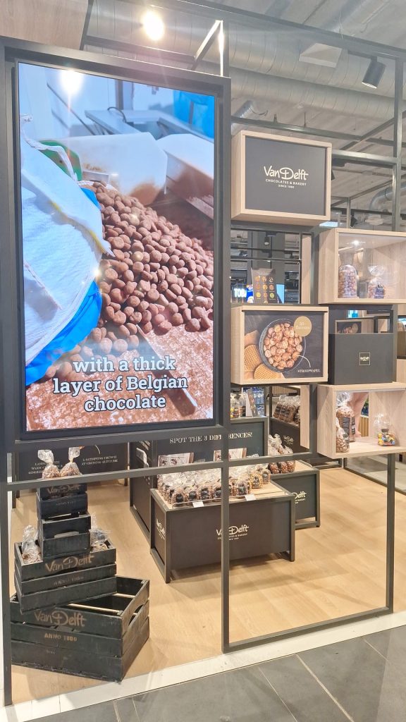 video van delft op eindhoven airport